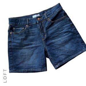 LOFT | NWOT MID-RISE DARK WASH DENIM SHORTS FINISHED HEM BUTTON FLY | SIZE 25